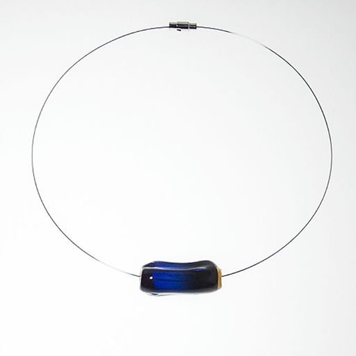 Design tubular necklace